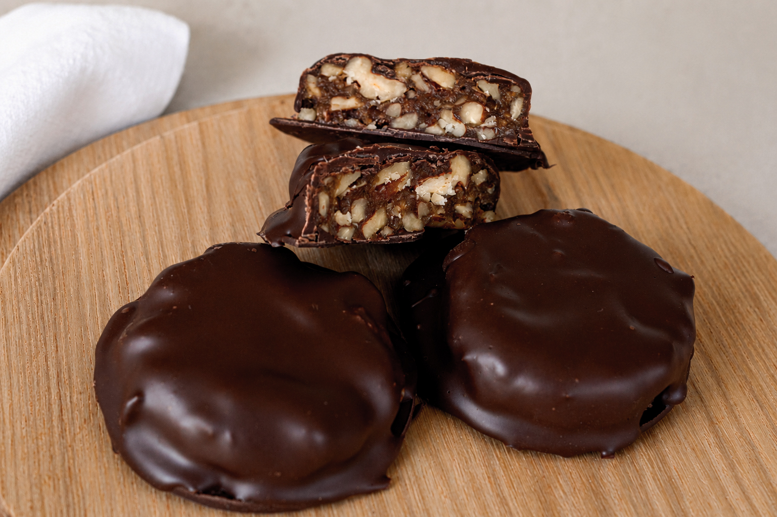 Cluster de nuez con caramelo de dátil